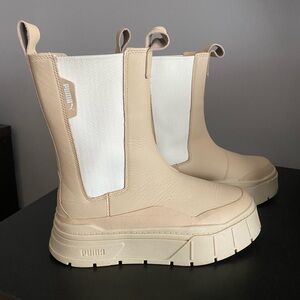 Puma Beige Chelsea Boots Mayze Stack 7
